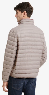 타미 힐피거 남성용 경량 레드 화이트 블루 다운 퀼팅 자켓. MW0MW28065 3