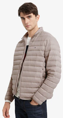 타미 힐피거 남성용 경량 레드 화이트 블루 다운 퀼팅 자켓. MW0MW28065 5