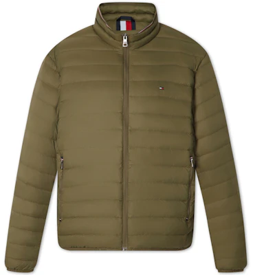 타미 힐피거 남성용 경량 레드 화이트 블루 다운 퀼팅 자켓. MW0MW28065 24