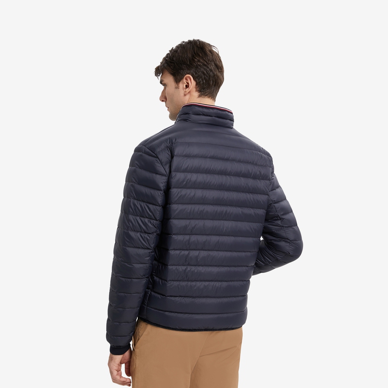 Purchase 타미 힐피거 남성용 경량 레드 화이트 블루 다운 퀼팅 자켓. MW0MW28065