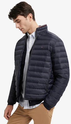 타미 힐피거 남성용 경량 레드 화이트 블루 다운 퀼팅 자켓. MW0MW28065 Sizing 타미 힐피거 남성용 경량 레드 화이트 블루 다운 퀼팅 자켓. MW0MW28065