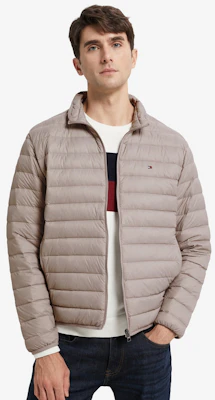 타미 힐피거 남성용 경량 레드 화이트 블루 다운 퀼팅 자켓. MW0MW28065 2