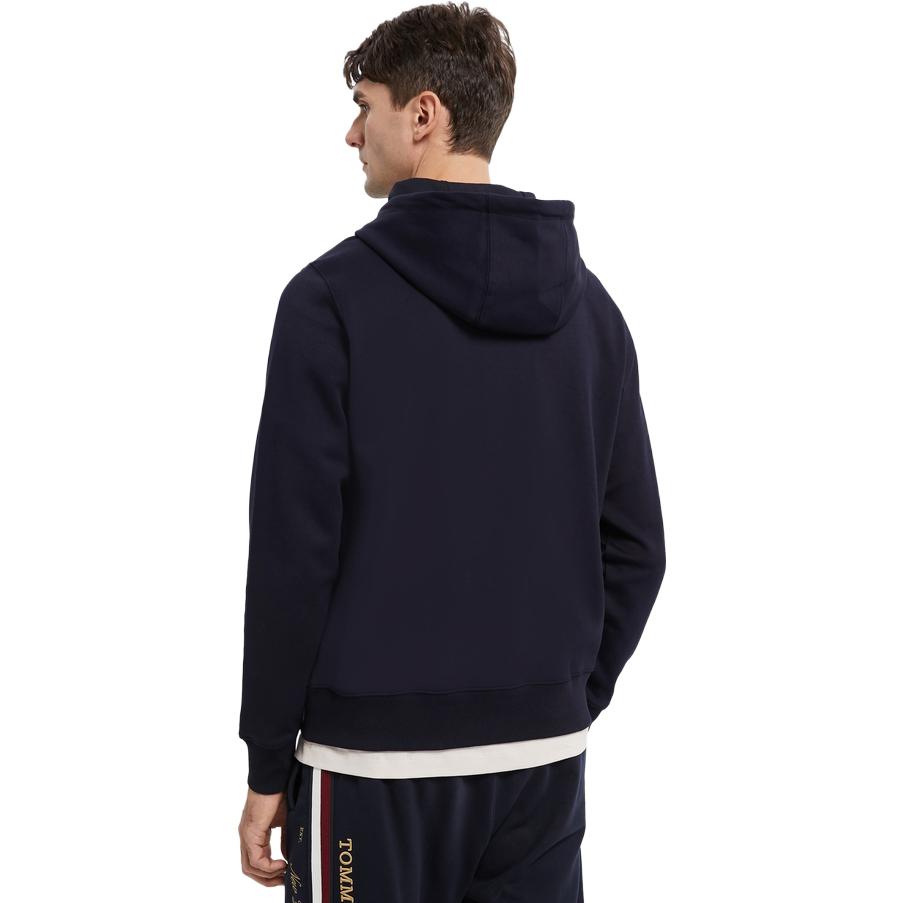 Shop Tommy Hilfiger 海軍藍浮雕Logo連帽上衣 MW0MW28734-DW5