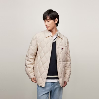 타미 힐피거 퀼티드 90 다운 버튼 루즈핏 자켓 유니섹스 DM0DM20001 1