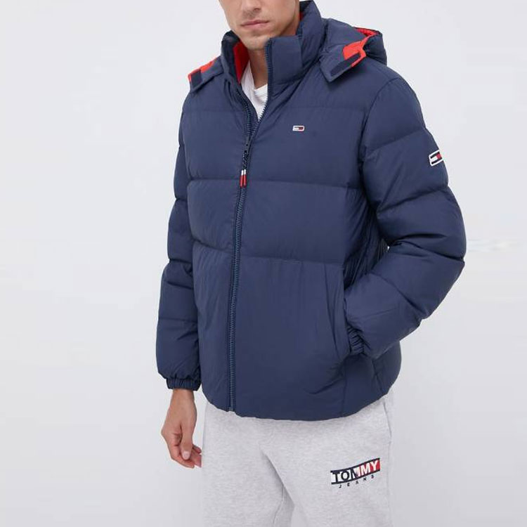 Lookbook トミーヒルフィガー キルティングダウンジャケット ソリッドロゴパッチ付き DM0DM12171-C87