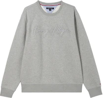 Tommy Hilfiger Retro College Crewneck Sweatshirt Light Gray 78J3817-030 Tommy Hilfiger Retro College Crewneck Sweatshirt Light Gray 78J3817-030