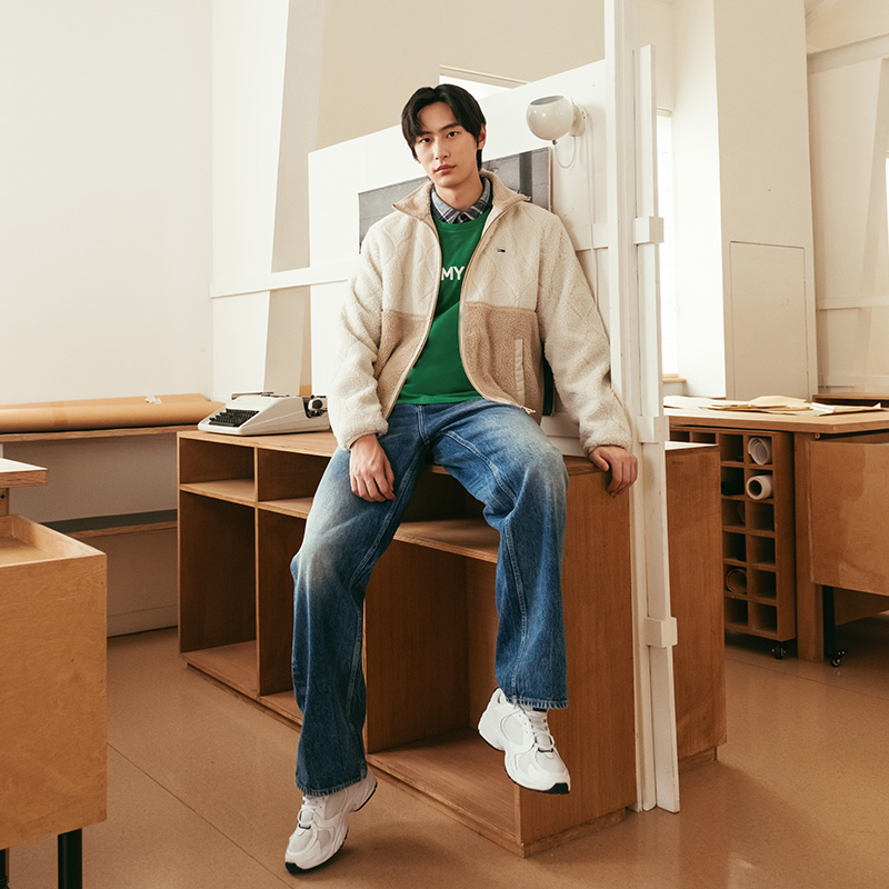 Purchase 汤米·希尔费格复古拼色羊羔绒夹克男款宽松版 DM0DM19644