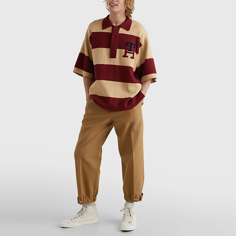 Shop Tommy Hilfiger SS23 純棕色鈕扣設計休閒長褲 MW0MW29876RBL