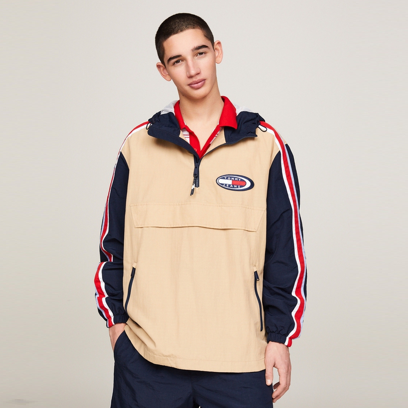 Lookbook Tommy Hilfiger 街頭風半拉鍊連帽外套 卡其黑 DM0DM19172