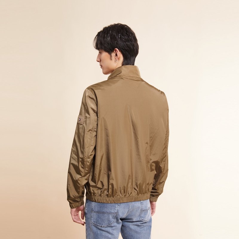 Purchase 汤米希尔费格都市休闲拼色立领宽松夹克 MW0MW30244GW8