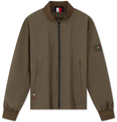 Tommy Hilfiger Urban Escape 防風防水可收納外套系列 MW0MW34455 Shop Tommy Hilfiger Urban Escape 防風防水可收納外套系列 MW0MW34455