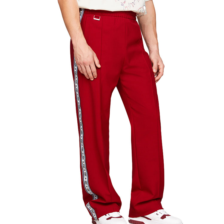 Shop 汤米·希尔费格 x CLOT 春夏24 红色宽松直筒裤 男女同款 新年限量版 MW0MW35188-XMP