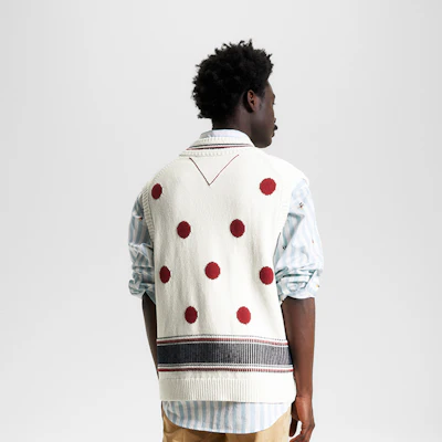 汤米希尔费格 x 迪士尼男女宽松V领无袖针织衫 MW0MW31618YBL Details for 汤米希尔费格 x 迪士尼男女宽松V领无袖针织衫 MW0MW31618YBL