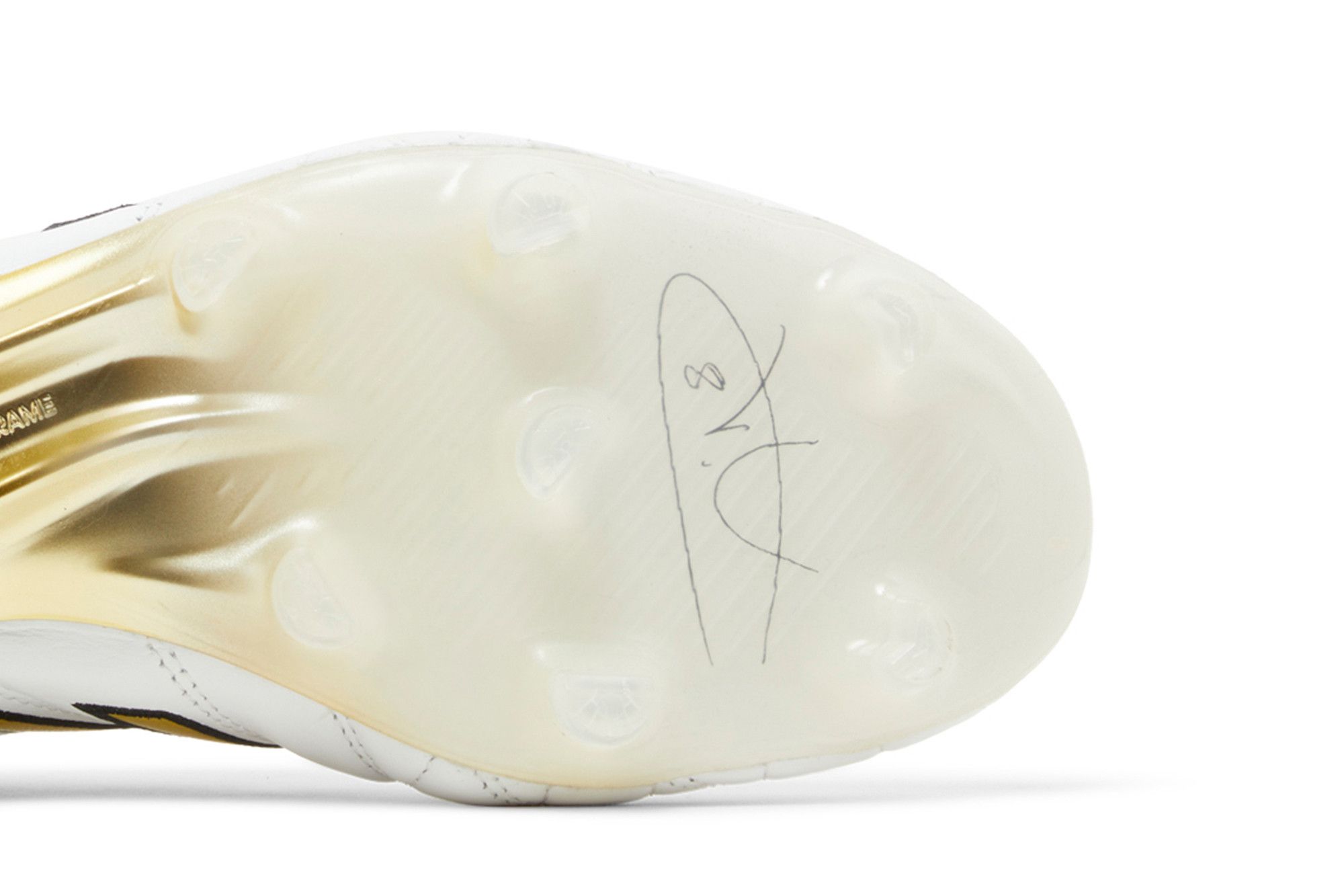 Purchase Toni Kroos x adidas 11Pro FG ''Weiß Gold Metallic'' JH6410