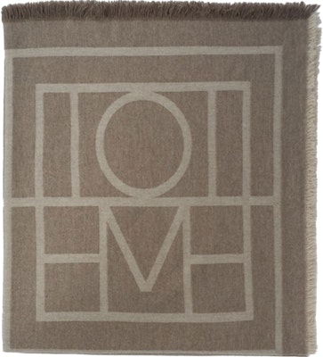 TOTEME Como 煙草棕色羊毛圍巾 男女同款 情侶風格 圖案設計. 193854802895 Buy TOTEME Como 煙草棕色羊毛圍巾 男女同款 情侶風格 圖案設計. 193854802895