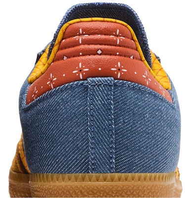 玩具总动员 x adidas Samba ''胡迪'' LA3985 Sizing 玩具总动员 x adidas Samba ''胡迪'' LA3985