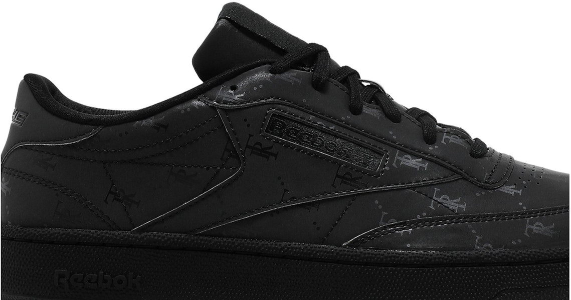 Très Rasché x Reebok Club C 85 MU ''Komplett Schwarz'' FW8452 Lookbook Très Rasché x Reebok Club C 85 MU ''Komplett Schwarz'' FW8452