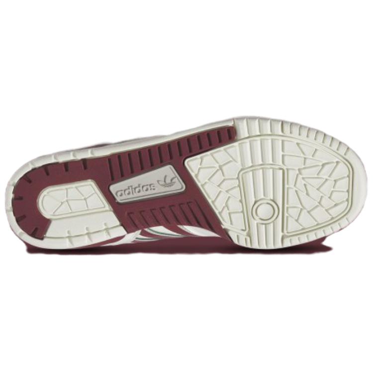 Shop トレイ・ヤング × adidas ライバルリーLow 白/マルーン IH7740