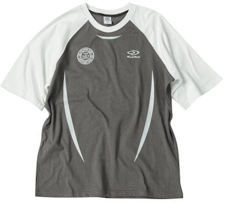 TRAVEL Curved Line Raglan Short Sleeve Tee Charcoal TRTHSURS68UC5 Buy TRAVEL Curved Line Raglan Short Sleeve Tee Charcoal TRTHSURS68UC5