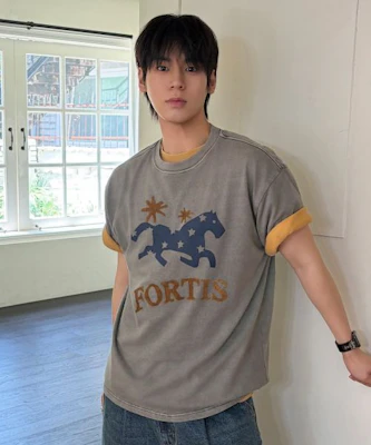 TRAVEL Pony Pigment 短袖T恤 鬼灰色 TRTXSURS175UC5 Buy TRAVEL Pony Pigment 短袖T恤 鬼灰色 TRTXSURS175UC5
