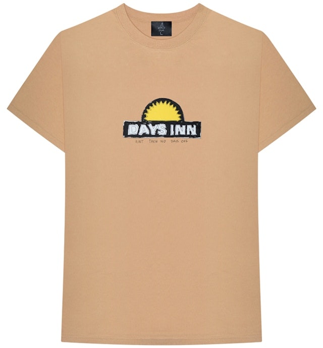 travis-scott-astroworld-x-dsm-ny-days-inn-tee-tan