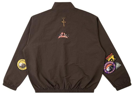 Chaqueta Rompevientos Marrón Travis Scott Cactus Jack con Estampado de Letras. CJNTOP12BROWN Lookbook Chaqueta Rompevientos Marrón Travis Scott Cactus Jack con Estampado de Letras. CJNTOP12BROWN