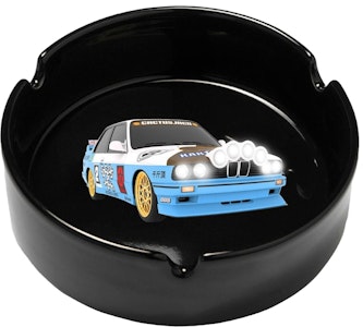 特拉維斯·斯科特 JACKBOYS 車用煙灰缸 黑色/多色 Order 特拉維斯·斯科特 JACKBOYS 車用煙灰缸 黑色/多色