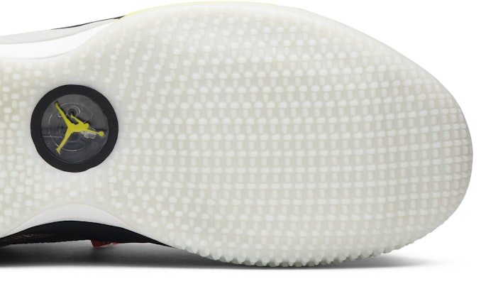 Travis scott 2025 jordan 33