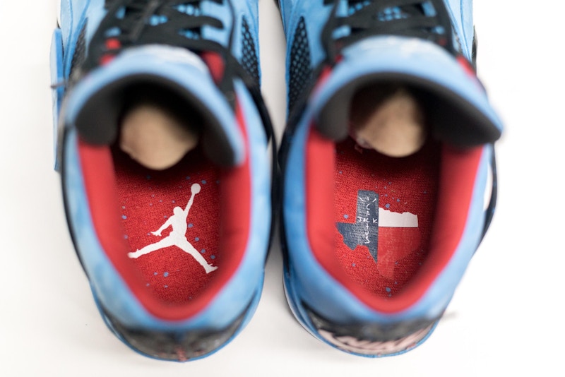 Lookbook 트래비스 스캇 x 에어 조던 4 레트로 "캑터스 잭" (F&F) AJ4-882333-LN4