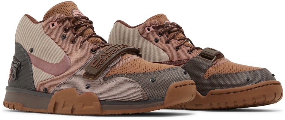 Travis Scott x Nike 空氣訓練鞋 1 SP '小麥' DR7515-200 2