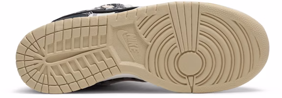 트래비스 스캇 x 나이키 SB 덩크 로우 '챱챱' F&F 에디션 CT5053-001-FF Shop 트래비스 스캇 x 나이키 SB 덩크 로우 '챱챱' F&F 에디션 CT5053-001-FF