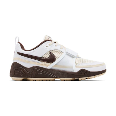 Travis Nike Zoom Field Jaxx 'Light Chocolate'