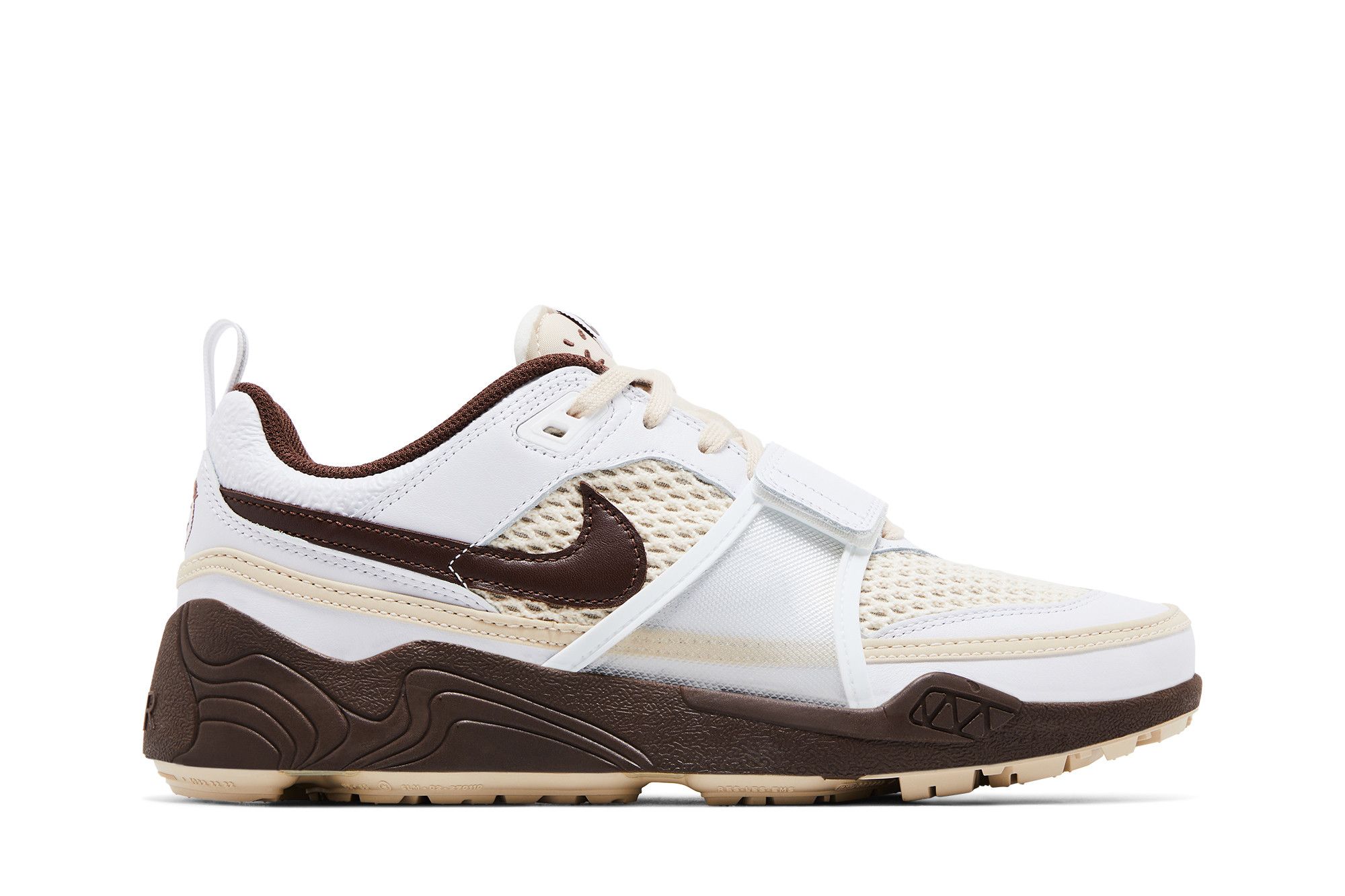 Buy Travis Scott x Nike Zoom Field Jaxx 'Coklat Muda' HQ3073-100