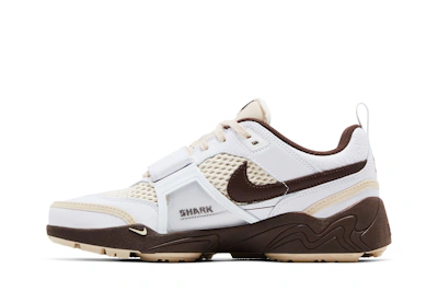 Travis Scott x Nike Zoom Field Jaxx 'Light Chocolate'