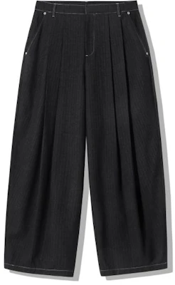 TRILLION Two-Tuck Like Denim Wide Slacks_Black TRFPT62BK Details for TRILLION Two-Tuck Like Denim Wide Slacks_Black TRFPT62BK