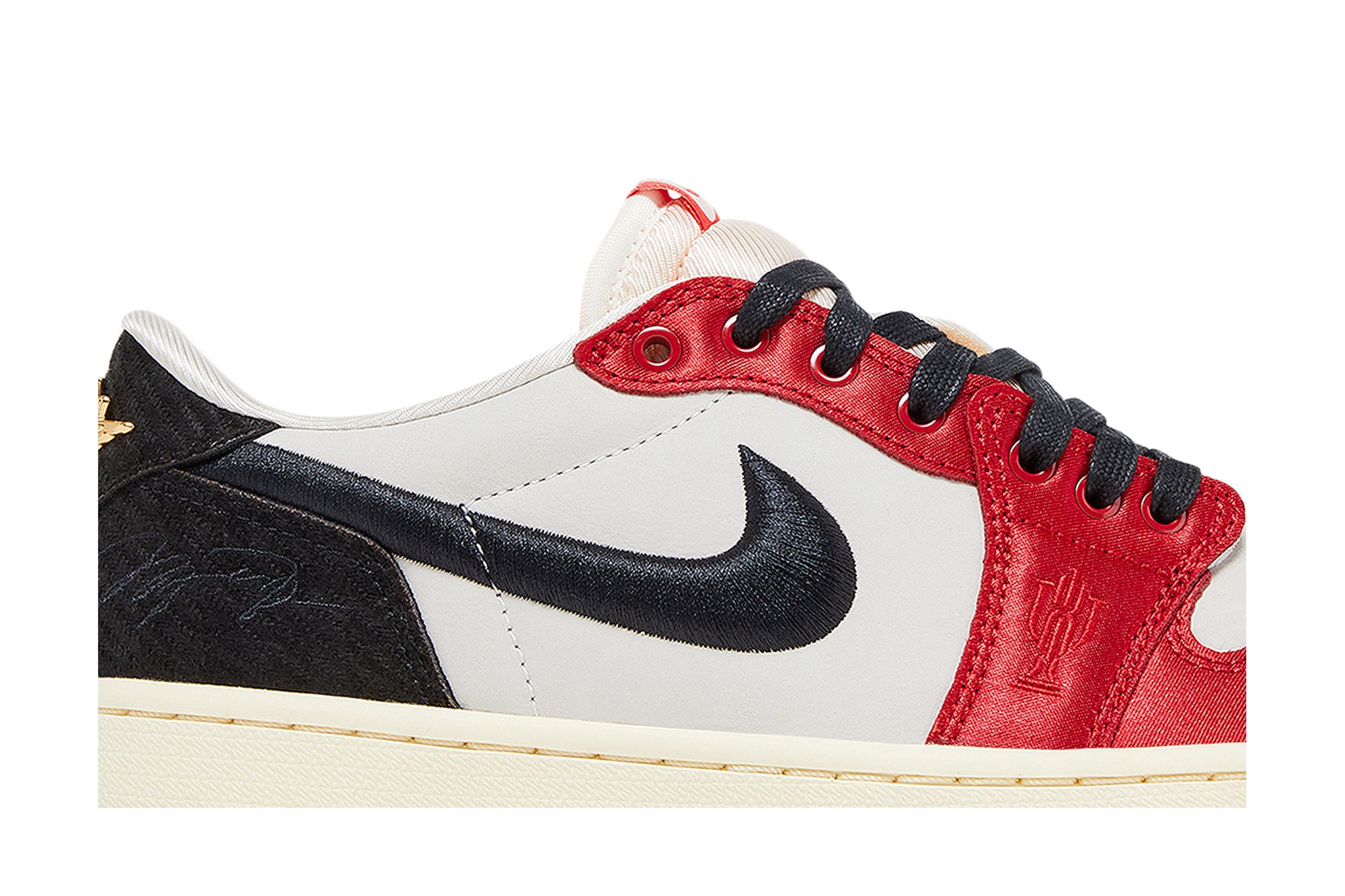 Lookbook Trophy Room x Air Jordan 1 低帮 OG SP '新秀卡 - 客场' FN0432-100