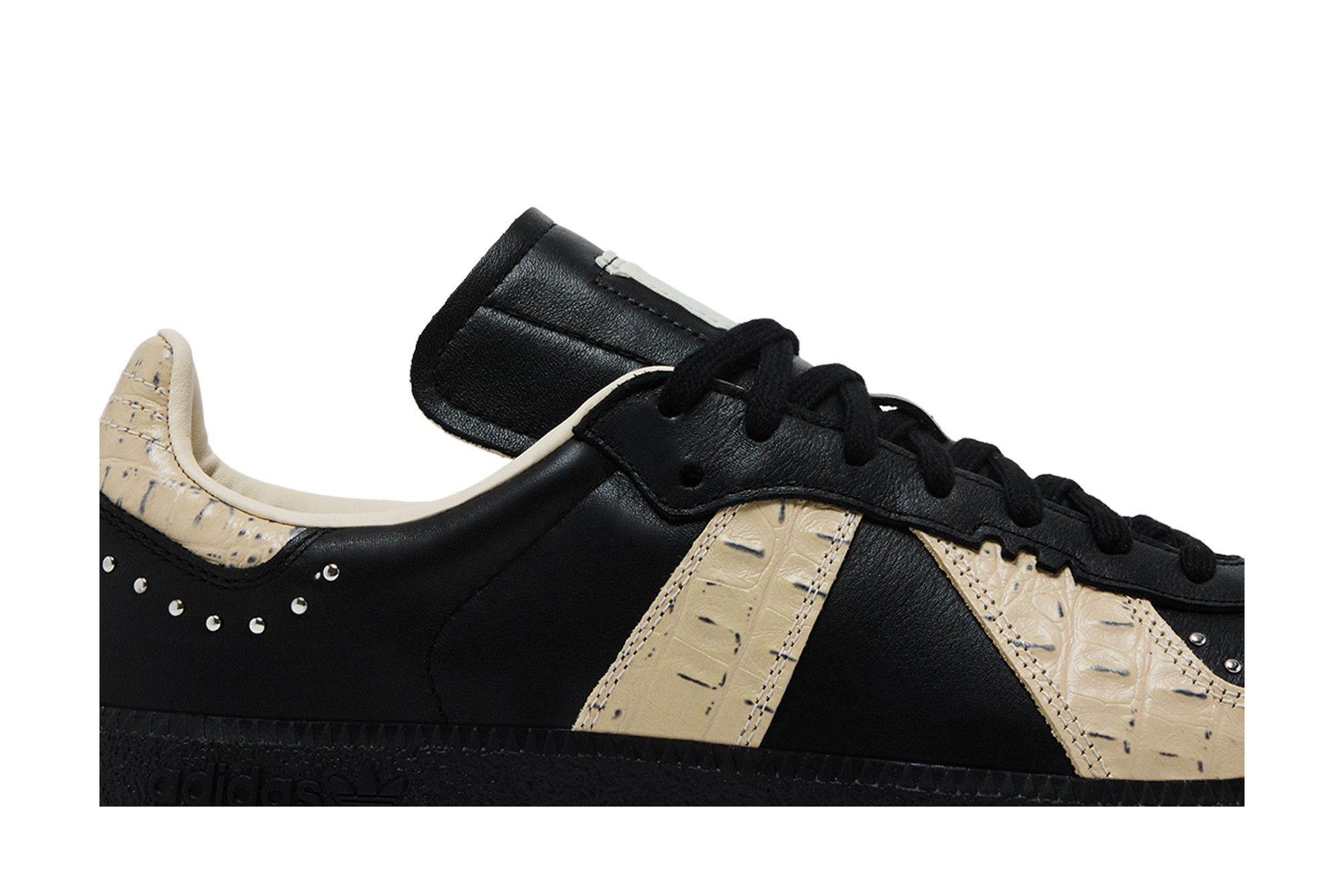 Order TWG x adidas BW Army ''Do Not Duplicate: Houston Rodeo Pack - Zwart Wonder Wit'' KJ5019