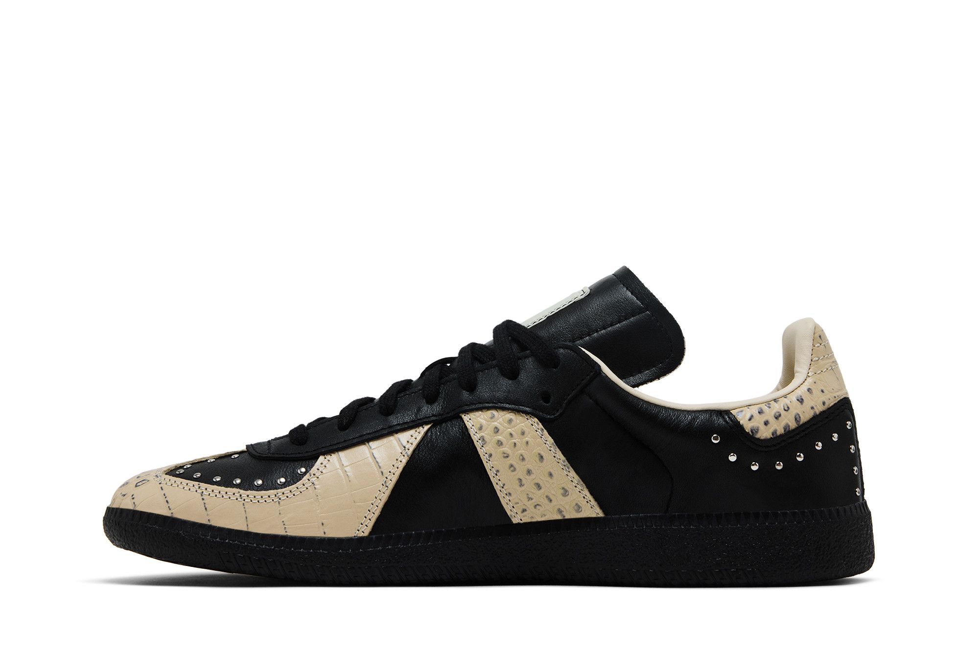Lookbook TWG x adidas BW Army ''Do Not Duplicate: Houston Rodeo Pack - Zwart Wonder Wit'' KJ5019