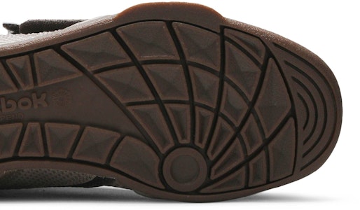 U.S.C.M. Bug x Reebok Alien Stomper '40th Anniversary' Edisi 40 Tahun FV5052 Purchase U.S.C.M. Bug x Reebok Alien Stomper '40th Anniversary' Edisi 40 Tahun FV5052