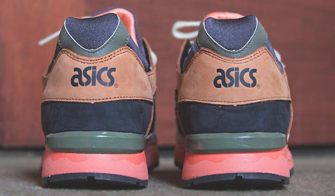 Ubiq x ASICS Gel Lyte 5 'Midnight Bloom' Sepatu Sneaker H42BK-9951 Shop Ubiq x ASICS Gel Lyte 5 'Midnight Bloom' Sepatu Sneaker H42BK-9951