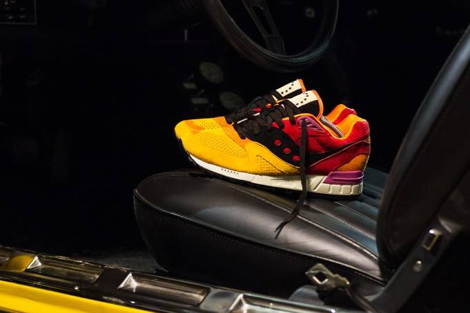 Buy Ubiq x Saucony Shadow Master 'Pasifik Senja' S70187-1