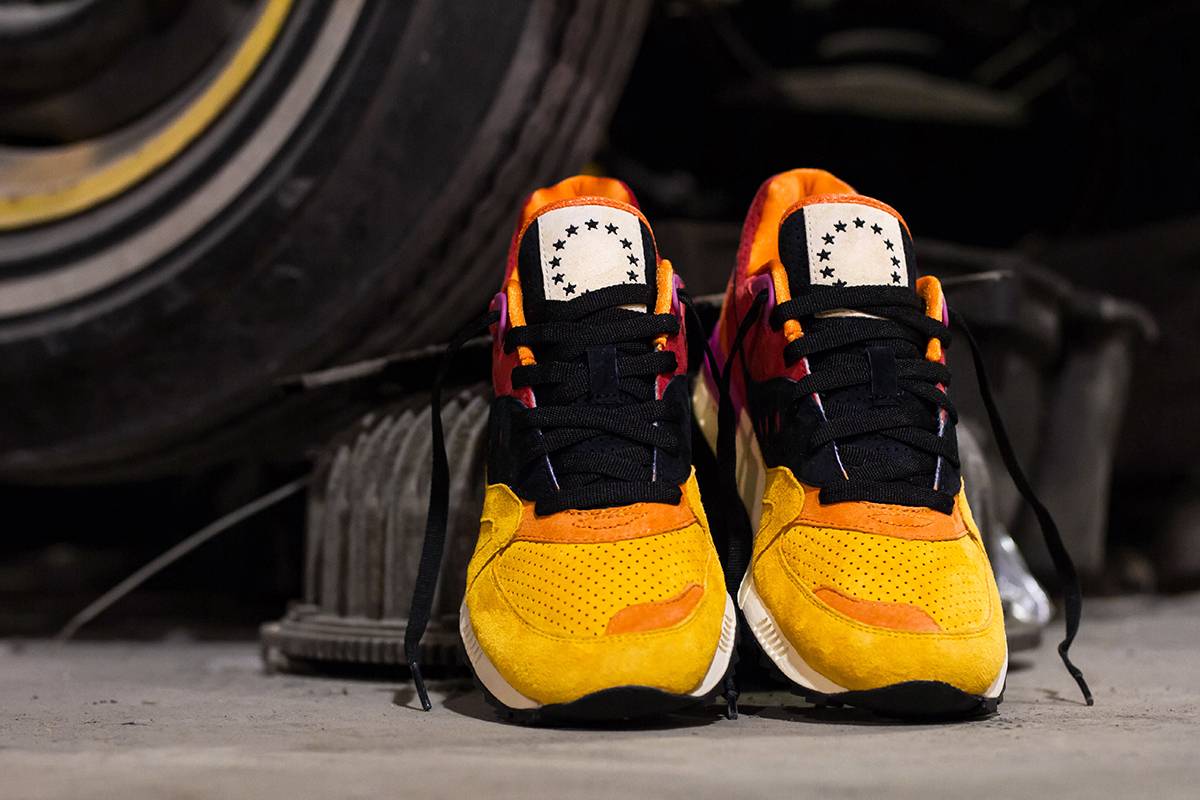 Lookbook Ubiq x Saucony Shadow Master 'Pasifik Senja' S70187-1