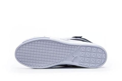 Lookbook UEG x Puma Court Play ''Résistance Gravité'' 361497-01
