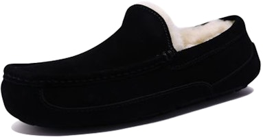 UGG Ascot 'Hitam' 1101110-BLK Lookbook UGG Ascot 'Hitam' 1101110-BLK