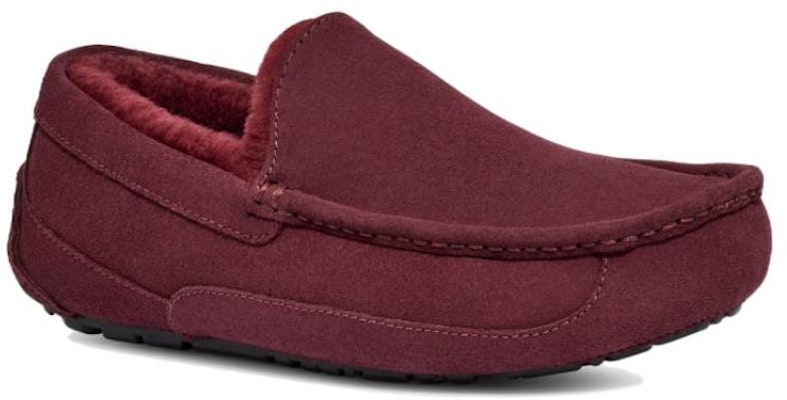 UGG Ascot 絨面 圓頭套腳 休閒鞋 男款 酒紅色 Lookbook UGG Ascot 絨面 圓頭套腳 休閒鞋 男款 酒紅色