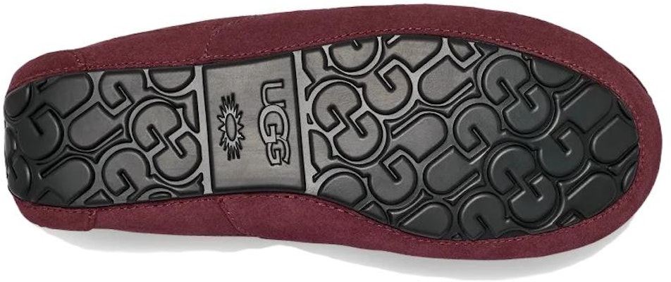UGG Ascot 絨面 圓頭套腳 休閒鞋 男款 酒紅色 Shop UGG Ascot 絨面 圓頭套腳 休閒鞋 男款 酒紅色
