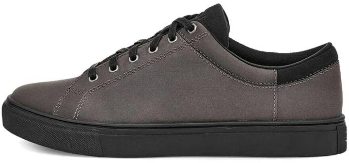 ugg-baysider-low-grey-black-1117478-dglt