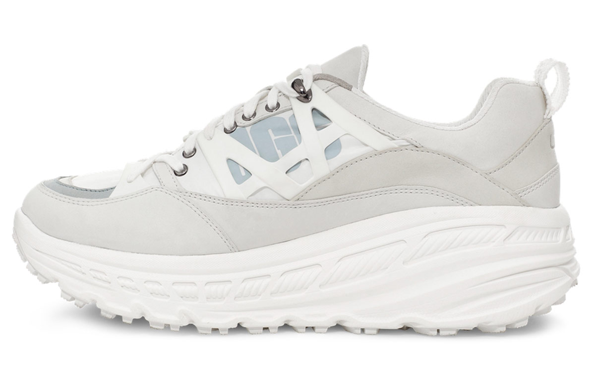 Buy UGG CA805 트레이너 화이트 마운티니어링 (화이트) 1118692-WHT