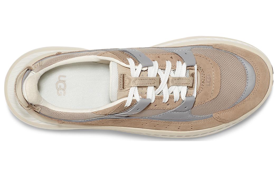 Shop UGG CA805 V2 厚底運動休閒鞋 沙丘色