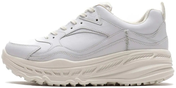 UGG CA805 X 联名款 白色系带低帮舒适鞋 1118050-WHT Buy UGG CA805 X 联名款 白色系带低帮舒适鞋 1118050-WHT